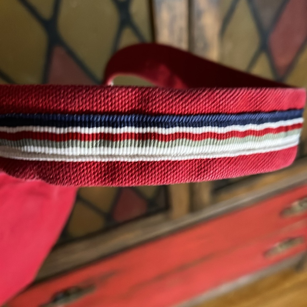 Vintage Y2K American Eagle red purse with multicolored striped ribbon accents. - Picture 6 of 6